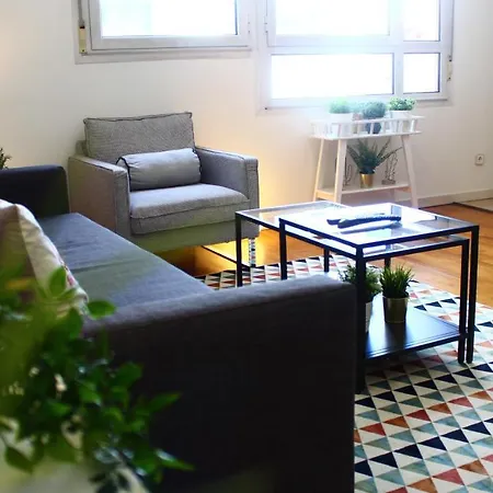 Beautiful Flat With Parking! Center شقة Lisboa